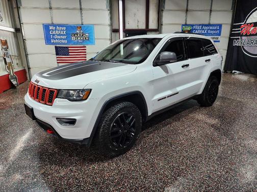 Bright White Clearcoat 2020 Jeep Grand Cherokee Trailhawk