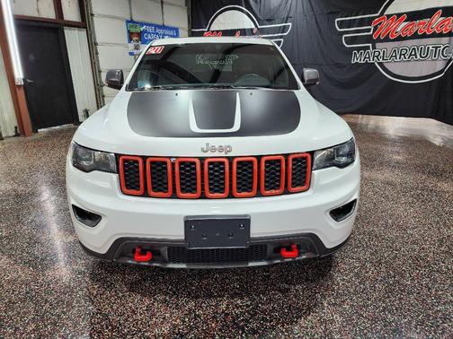 Bright White Clearcoat 2020 Jeep Grand Cherokee Trailhawk