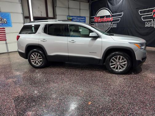 2018 GMC Acadia SLE-2