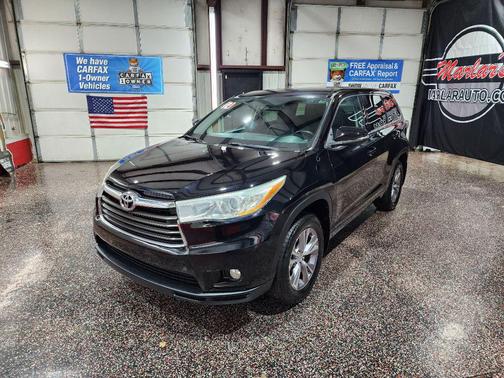 2014 Toyota Highlander LE