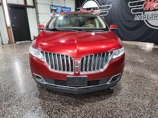 Ruby Red Metallic Tinted Clearcoat 2013 Lincoln MKX Base