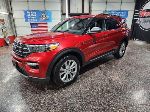 Rapid Red Metallic Tinted Clearcoat 2020 Ford Explorer XLT