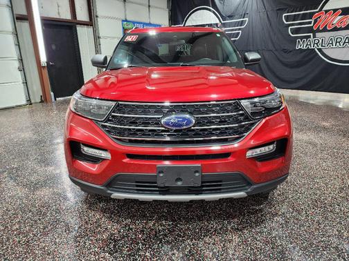 Rapid Red Metallic Tinted Clearcoat 2020 Ford Explorer XLT