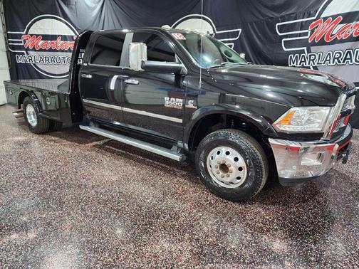 BLACK 2018 RAM 3500 Tradesman/SLT/Laramie