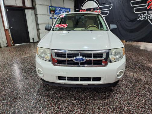 WHITE 2010 Ford Escape XLT