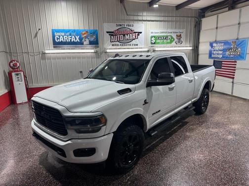 2019 RAM 2500 Laramie Crew Cab 4x4 6'4' Box