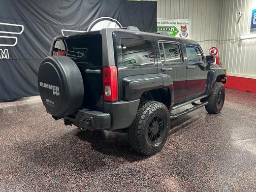 2007 Hummer H3 Base