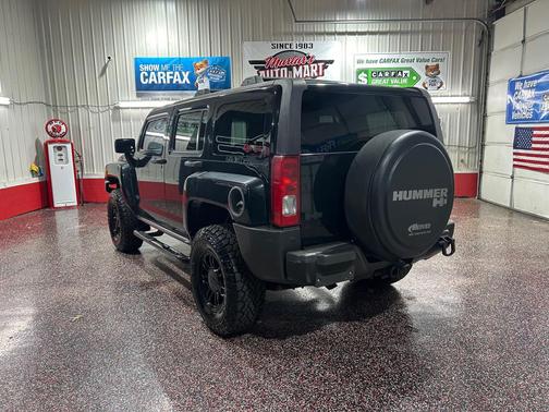 2007 Hummer H3 Base