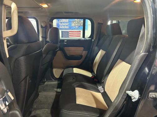 2007 Hummer H3 Base