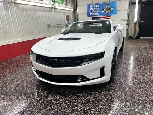 2023 Chevrolet Camaro RWD Convertible LT1