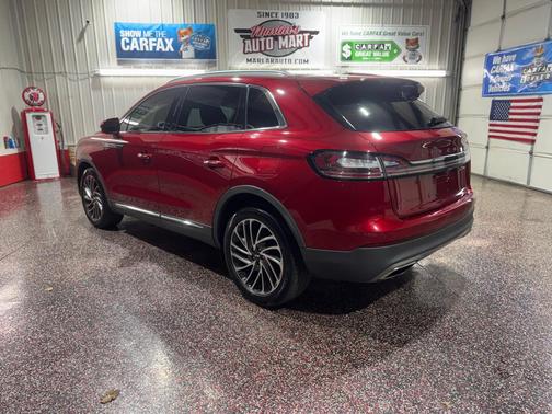 2020 Lincoln Nautilus Reserve