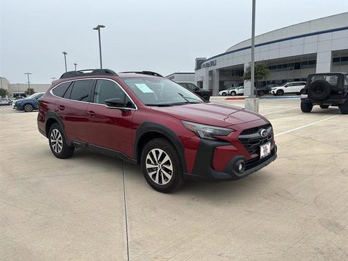 2025 Subaru Outback Premium