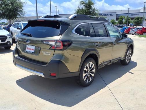 2025 Subaru Outback Touring