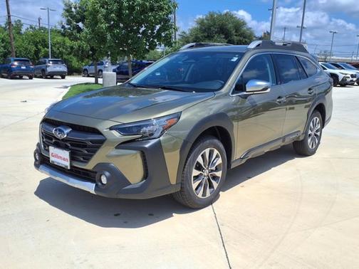 2025 Subaru Outback Touring