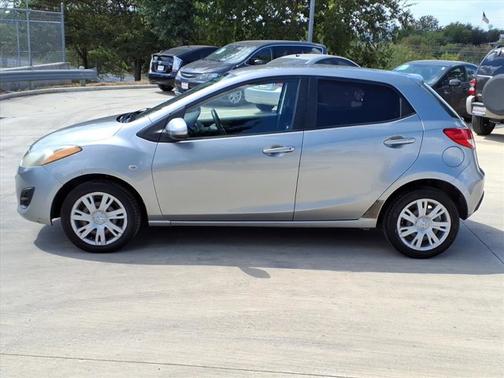 2013 Mazda Mazda2 Sport