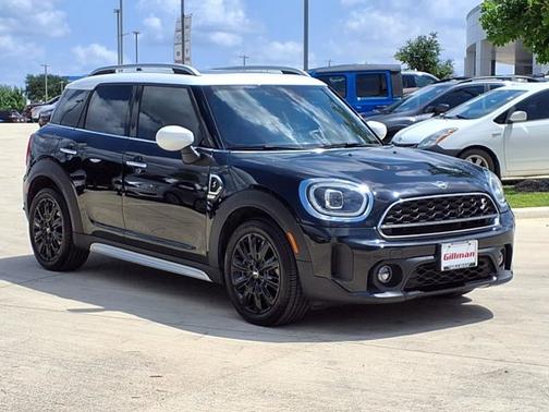 2023 MINI Countryman Base