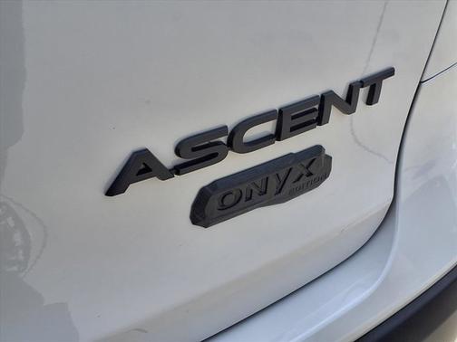 2025 Subaru Ascent Onyx Edition Touring