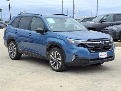 2025 Subaru Forester Touring