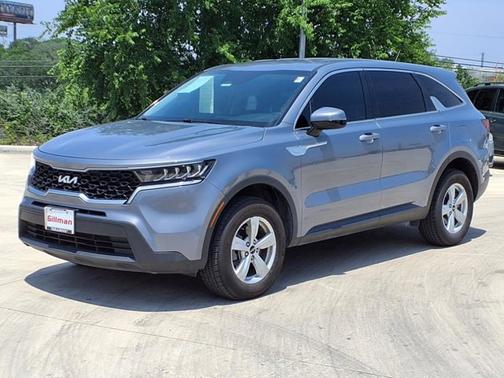2022 Kia Sorento LX