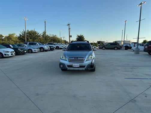 2013 Subaru Outback 2.5i Limited