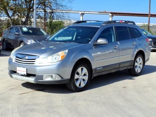 2011 Subaru Outback 2.5i Limited Pwr Moon