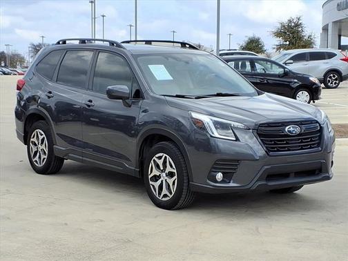 2023 Subaru Forester Premium