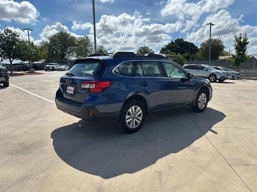 2019 Subaru Outback 2.5i
