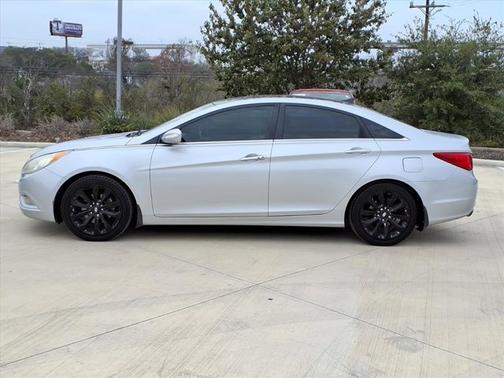 2012 Hyundai SONATA Limited