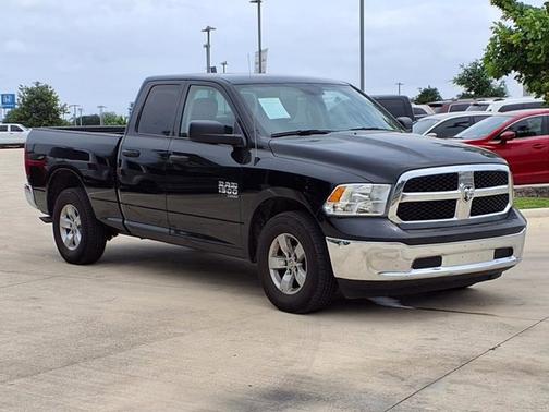 2024 RAM 1500 SLT
