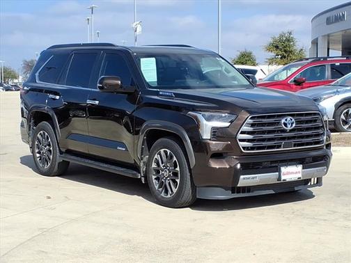2023 Toyota Sequoia 