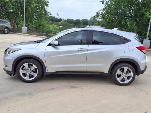 2016 Honda HR-V LX