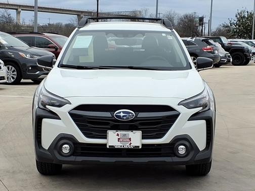 2025 Subaru Outback Base