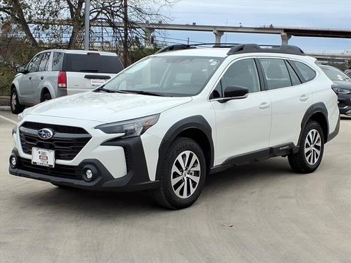 2025 Subaru Outback Base