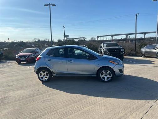 2013 Mazda Mazda2 Sport