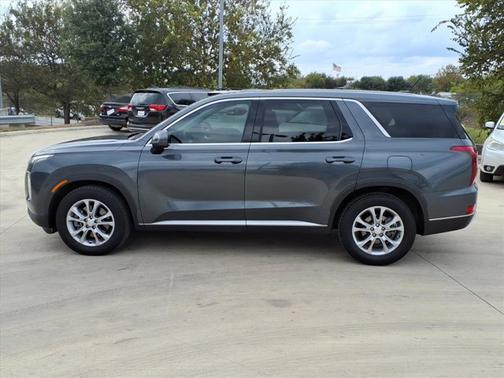 2022 Hyundai PALISADE SE