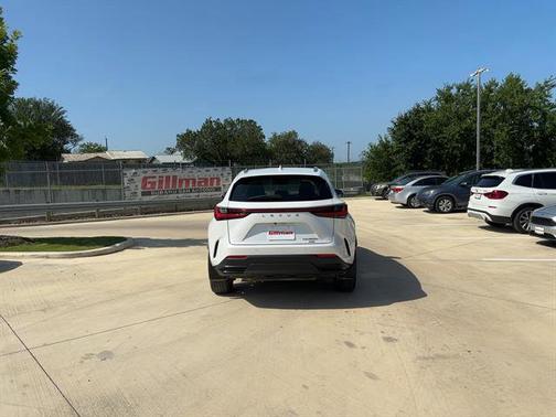 2025 Lexus NX 450h+ NX 450h+ Luxury