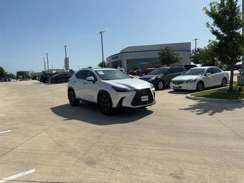 2025 Lexus NX 450h+ NX 450h+ Luxury