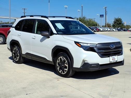 2025 Subaru Forester Premium