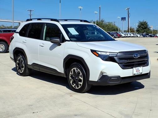 2025 Subaru Forester Premium