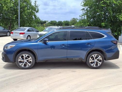 2022 Subaru Outback Limited XT