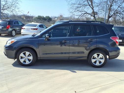 2014 Subaru Forester 2.5i Touring