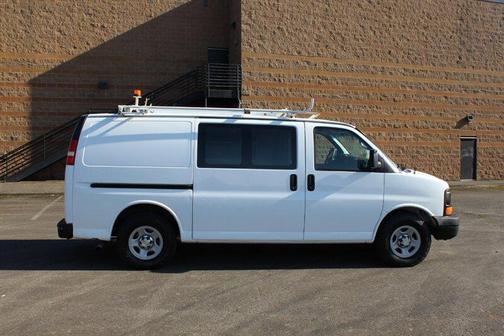 2007 Chevrolet Express 1500 Base