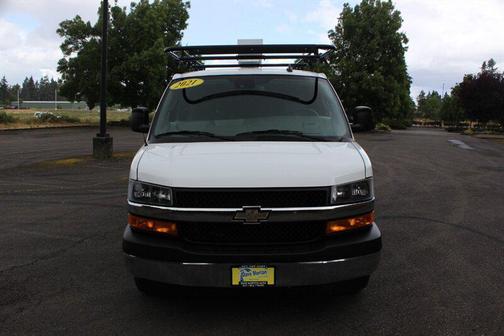 Summit White 2021 Chevrolet Express 3500 RWD 3500 Regular Wheelbase WT