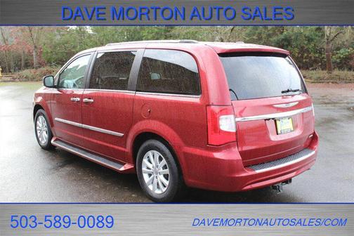 2015 Chrysler Town & Country Limited Platinum