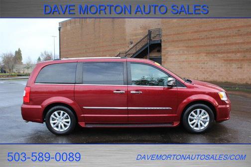 2015 Chrysler Town & Country Limited Platinum