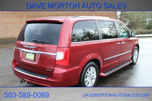 2015 Chrysler Town & Country Limited Platinum