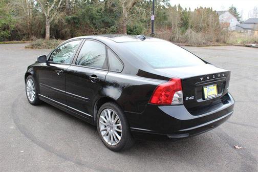 2010 Volvo S40 2.4i