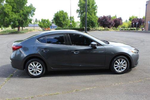 Meteor Gray Mica 2016 Mazda Mazda3 i Sport