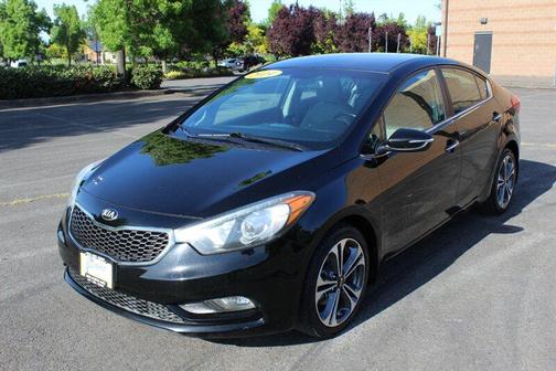 Aurora Black 2014 Kia Forte EX