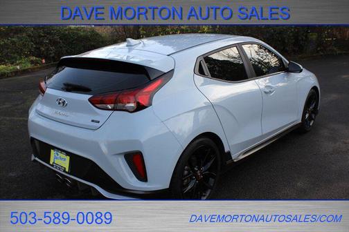 2019 Hyundai Veloster Base